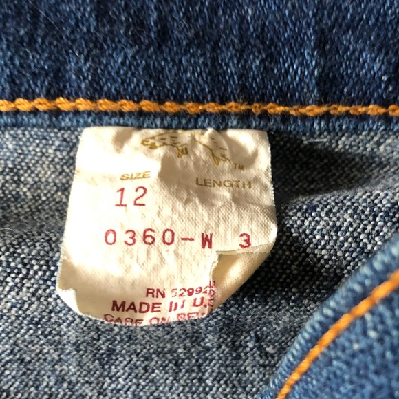 Jordache Women's Straight Leg Jeans in Dark Blue Denim - Picture 4 of 8